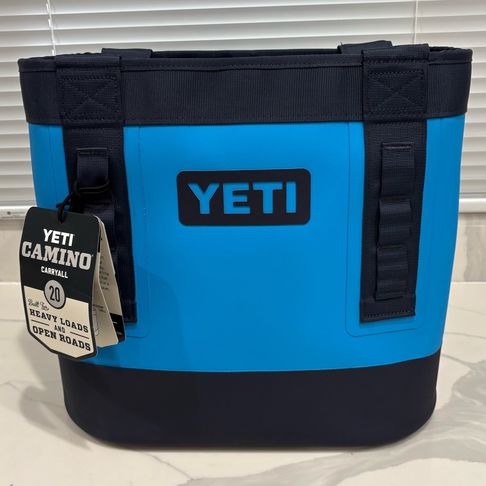 YETI Camino Carryall 20 - Big Wave Blue NEW